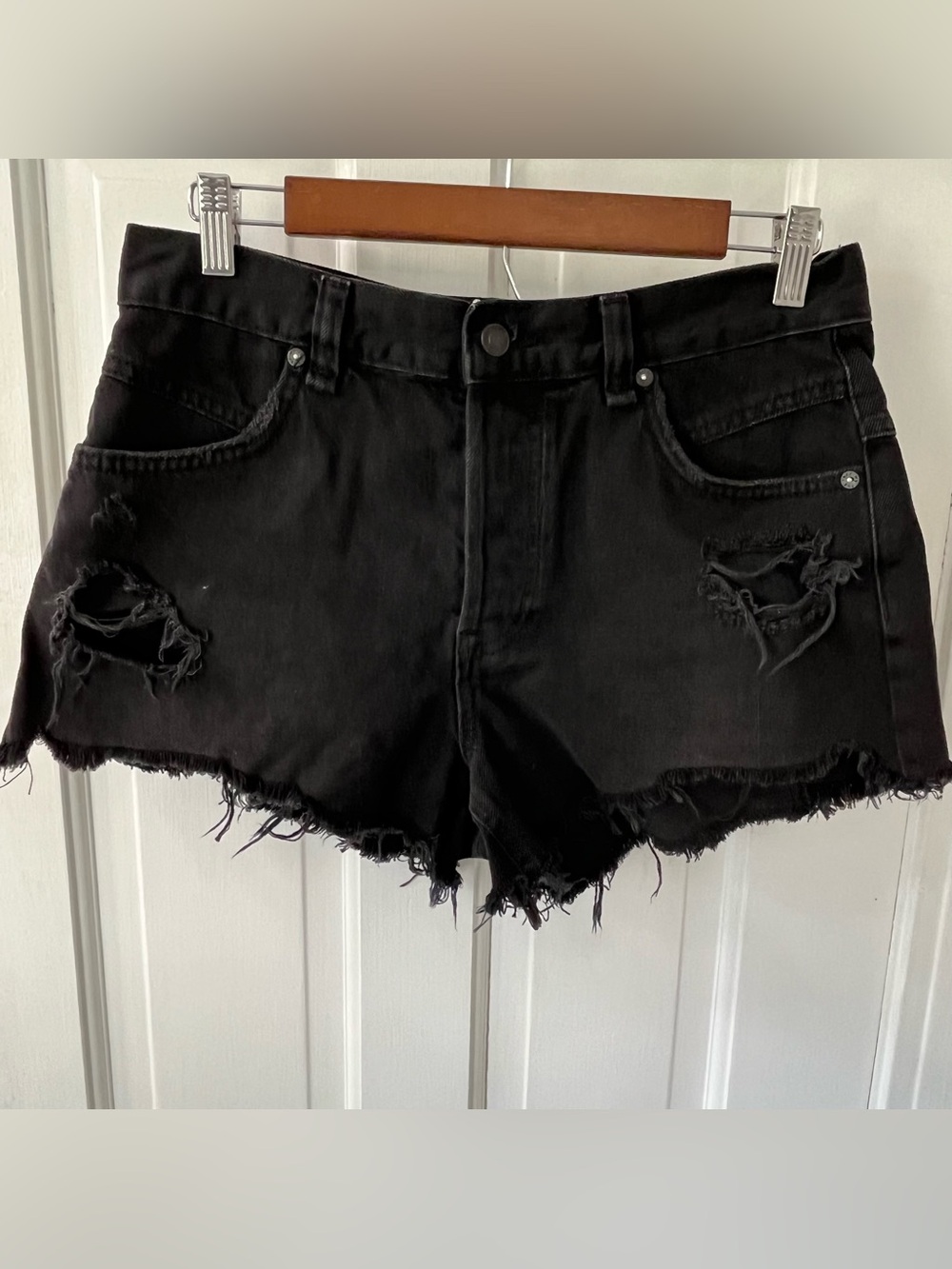 We The Free Now Or Never Black Distressed Denim Cutoff Shorts. Size 27